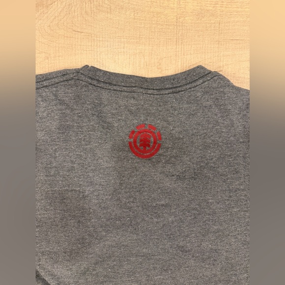 Element T-Shirt - Picture 4 of 4